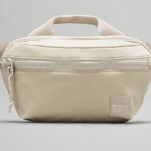 NWT LILULEMON ALL DAY ESSENTIALS BELT BAG FANNY SADDLE RAW LINEN WHITE Opal nwt